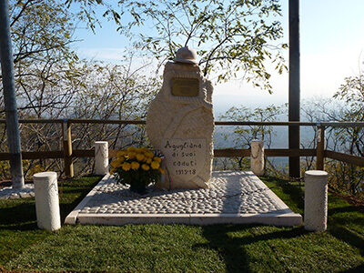 Monumento ai caduti di Agugliana